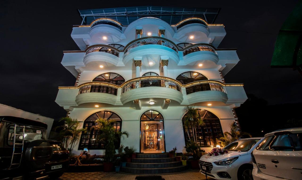 Itsy By Treebo - Jungle View Retreat Hotel Dehradun Bagian luar foto