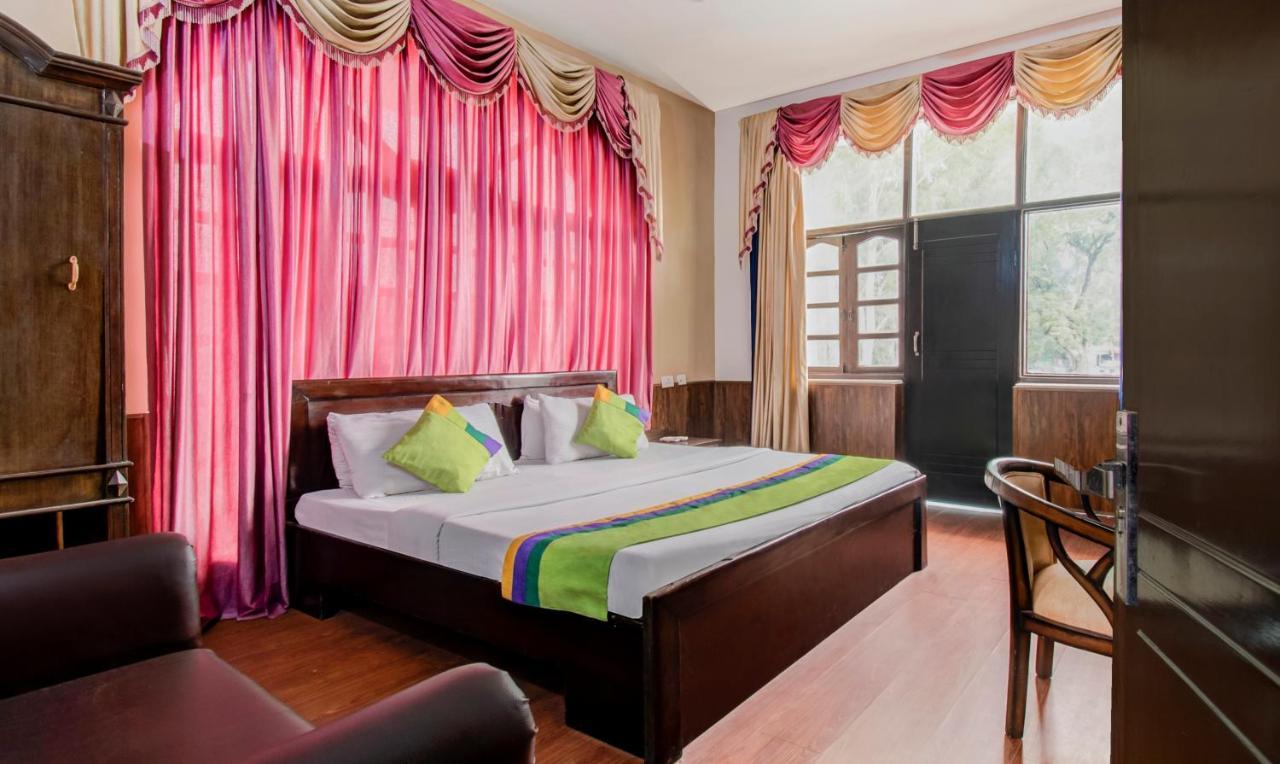 Itsy By Treebo - Jungle View Retreat Hotel Dehradun Bagian luar foto