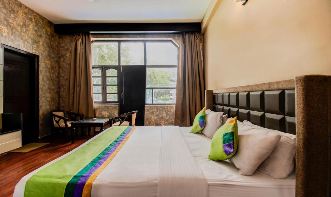 Itsy By Treebo - Jungle View Retreat Hotel Dehradun Bagian luar foto