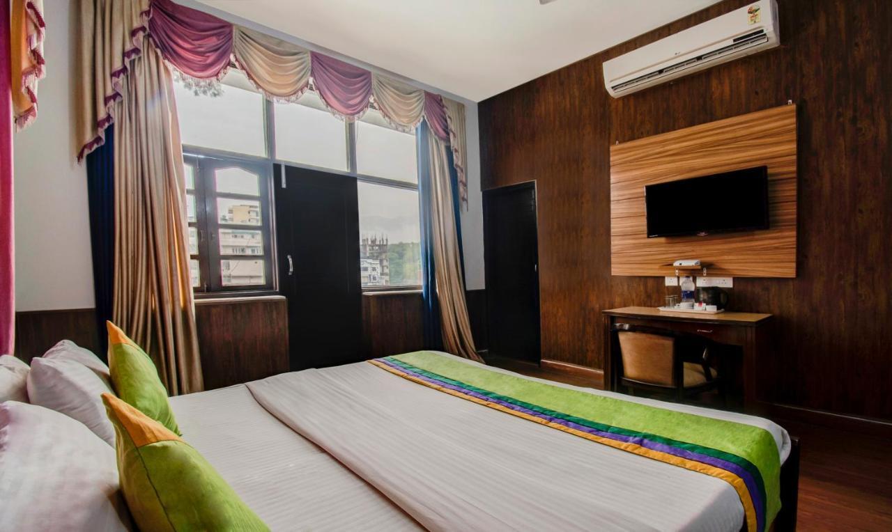 Itsy By Treebo - Jungle View Retreat Hotel Dehradun Bagian luar foto