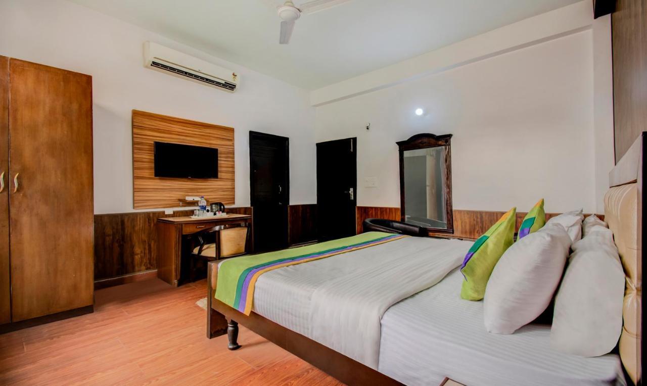 Itsy By Treebo - Jungle View Retreat Hotel Dehradun Bagian luar foto