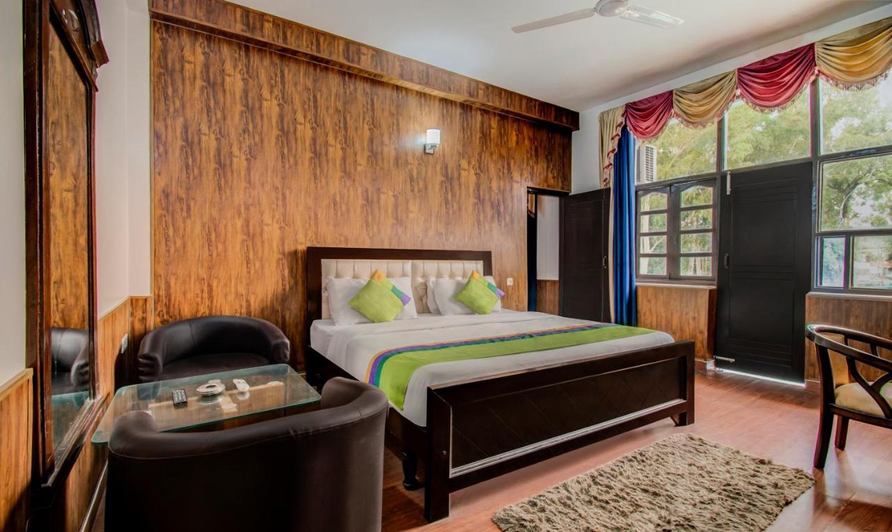 Itsy By Treebo - Jungle View Retreat Hotel Dehradun Bagian luar foto